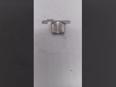 Μεταλλικό φύλλο με προοδευτικό πίνακα